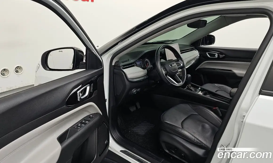 Jeep Compass 2022 2.4 автомат (гидро), фото 13
