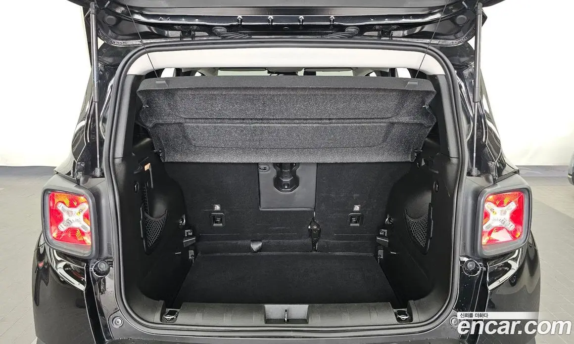 Jeep Renegade 2018 2.4 автомат (гидро), фото 26
