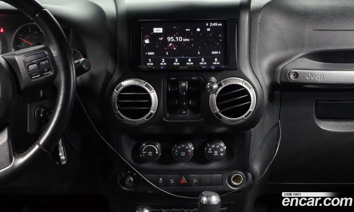 Jeep Wrangler 2015 2.8 автомат (гидро), фото 13