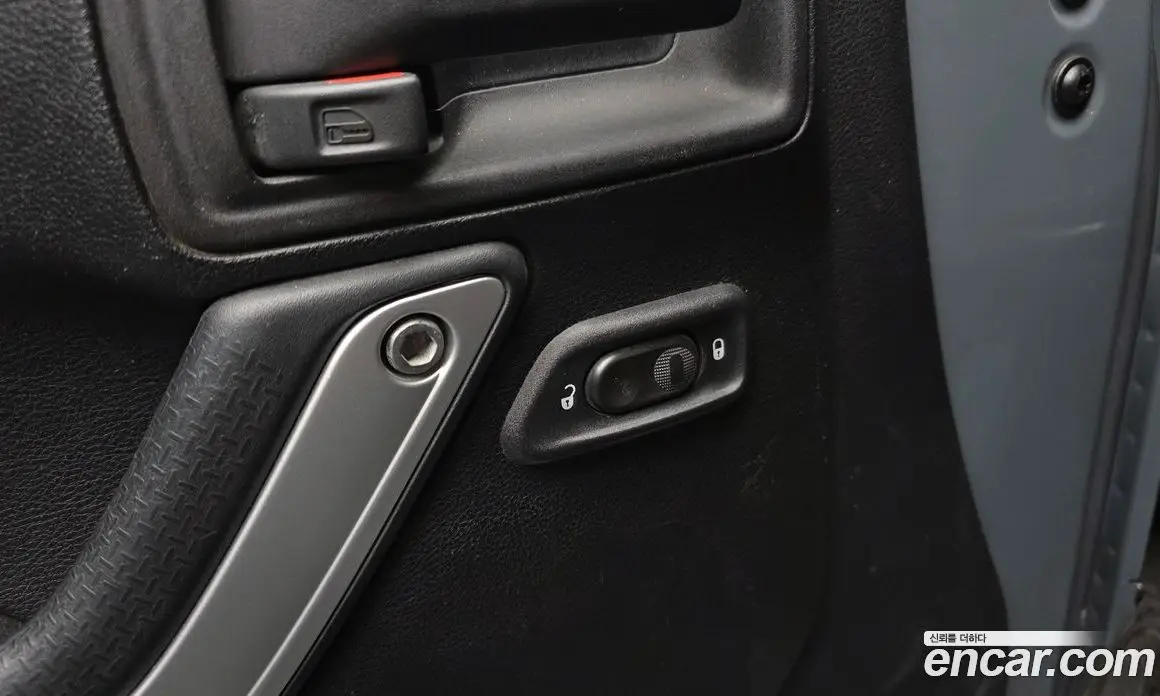 Jeep Wrangler 2015 2.8 автомат (гидро), фото 18