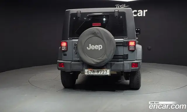 Jeep Wrangler 2015 2.8 автомат (гидро), миниатюра 4