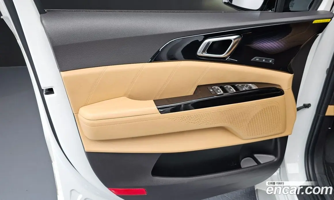Kia Carnival 2023 3.5 автомат (гидро), фото 14