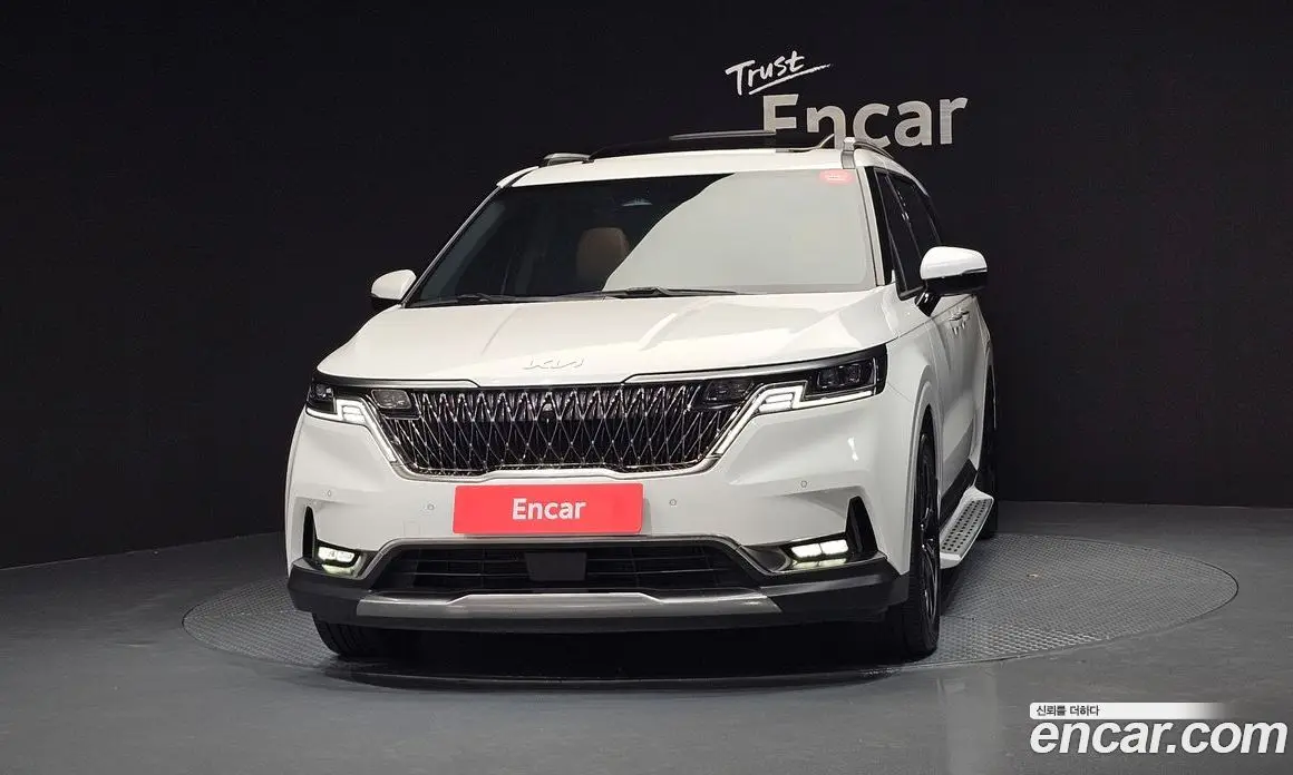 Kia Carnival 2023 3.5 автомат (гидро), фото 3