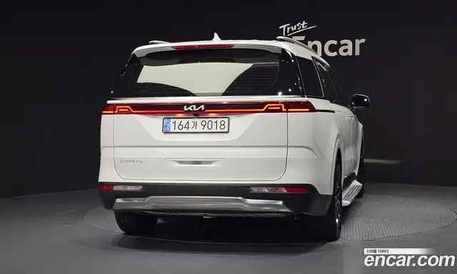 Kia Carnival 2023 3.5 автомат (гидро), миниатюра 4