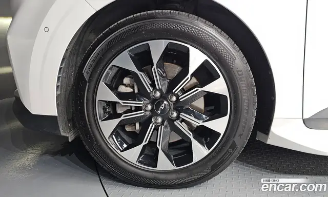 Kia Carnival 2023 3.5 автомат (гидро), миниатюра 5