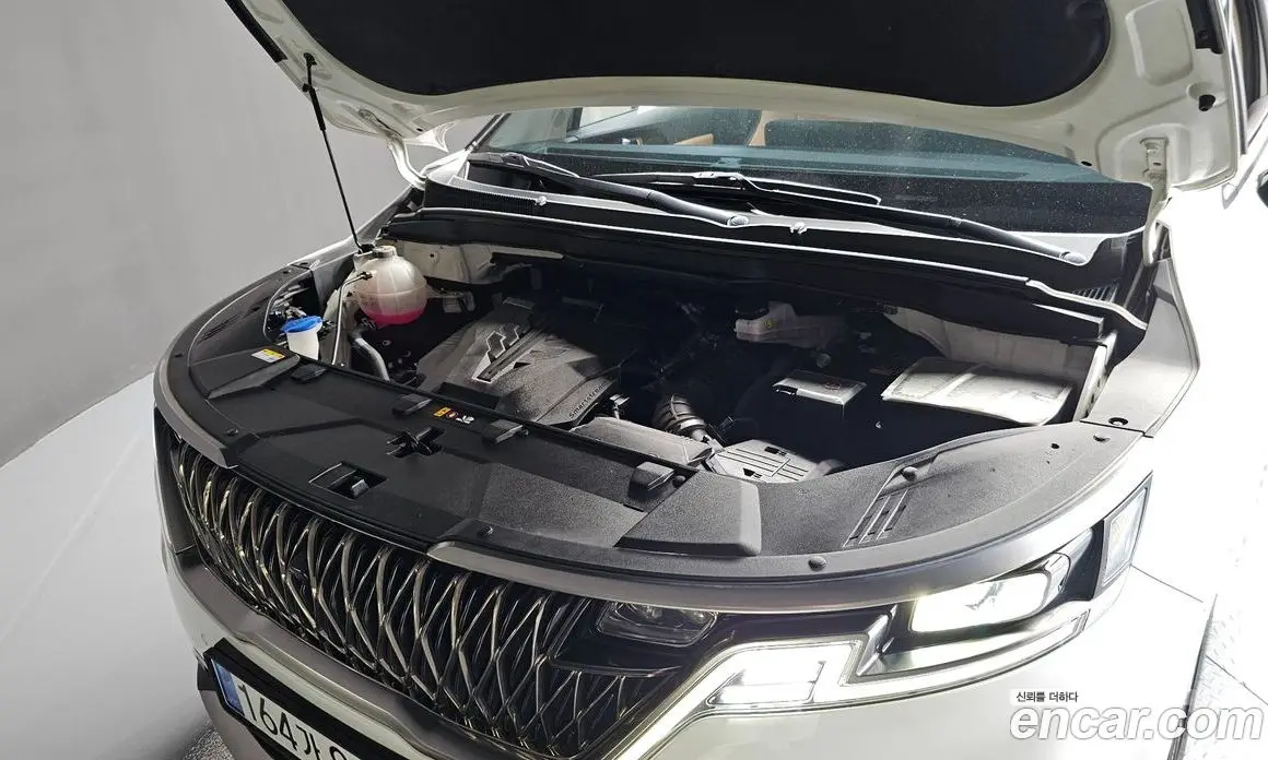 Kia Carnival 2023 3.5 автомат (гидро), фото 6