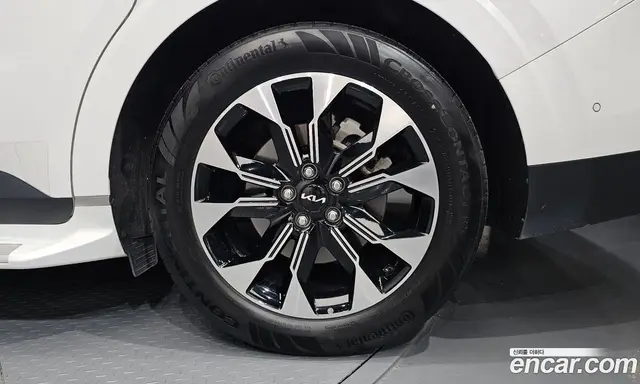 Kia Carnival 2023 3.5 автомат (гидро), миниатюра 7