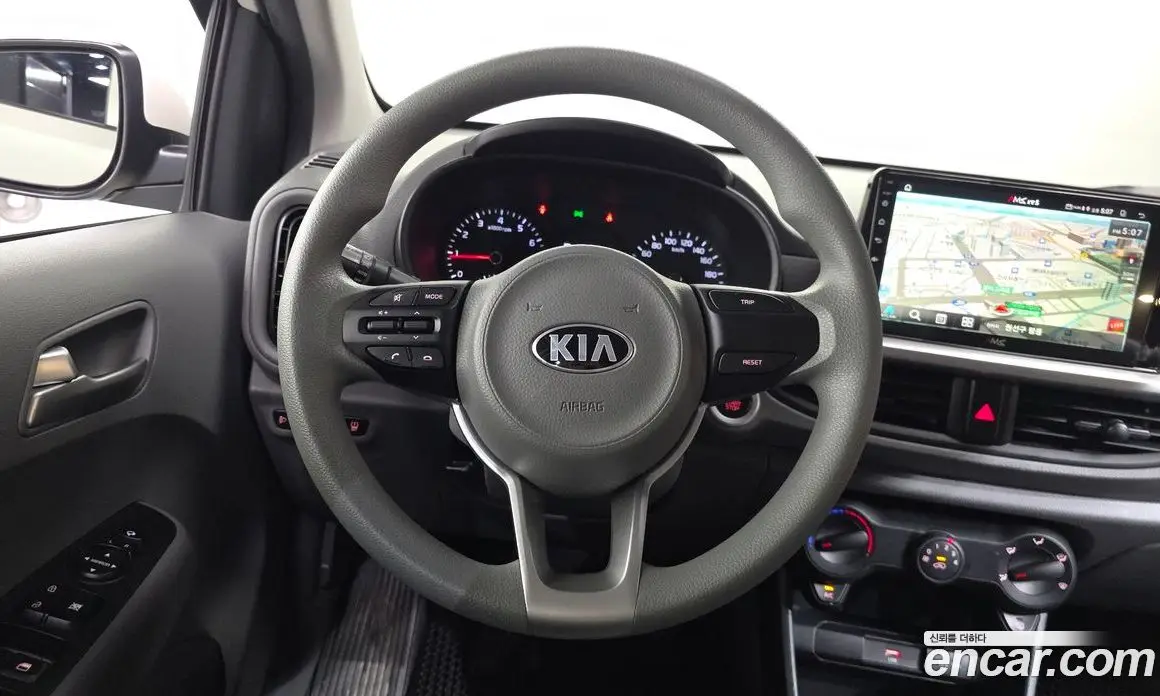 Kia Morning 2021 1.0 автомат (гидро), фото 19