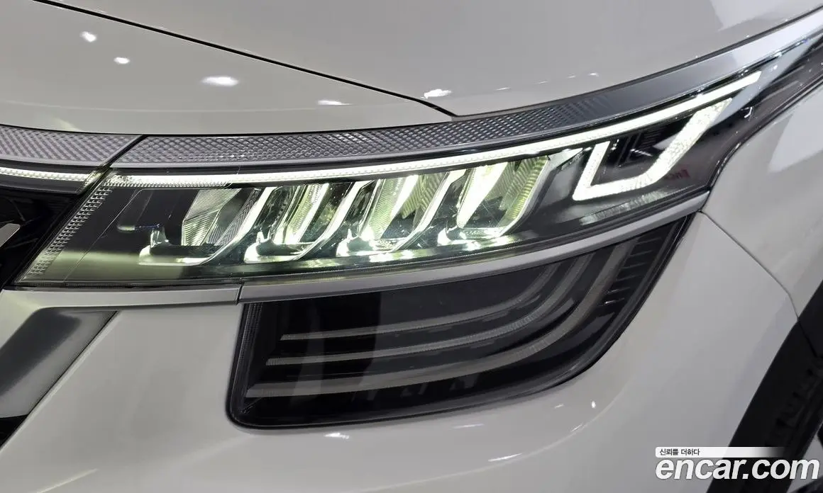 Kia Seltos 2022 1.6 автомат (гидро), фото 8