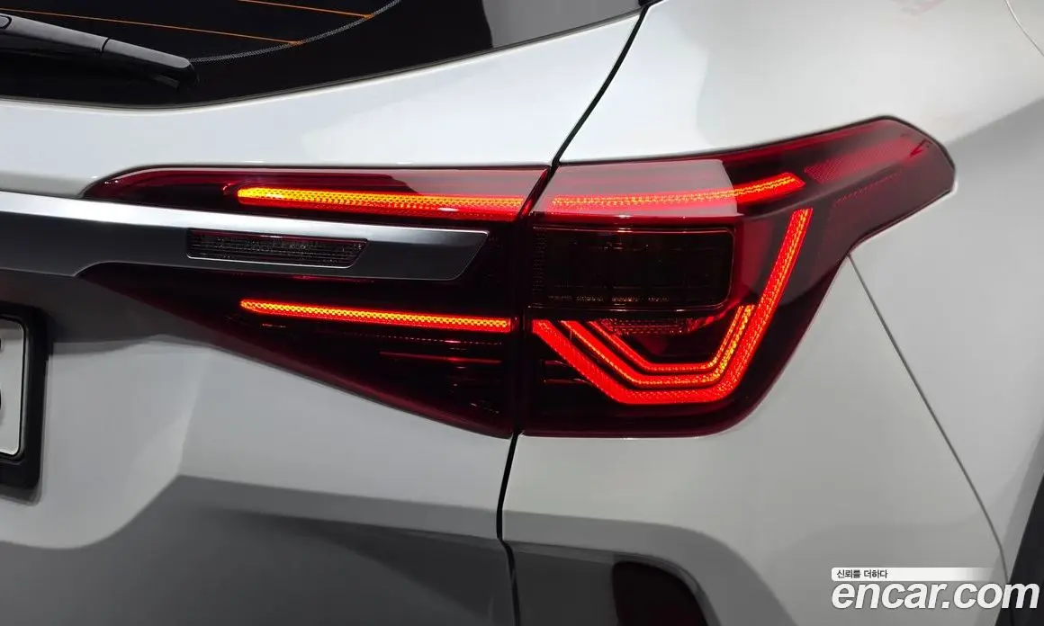 Kia Seltos 2022 1.6 автомат (гидро), фото 9