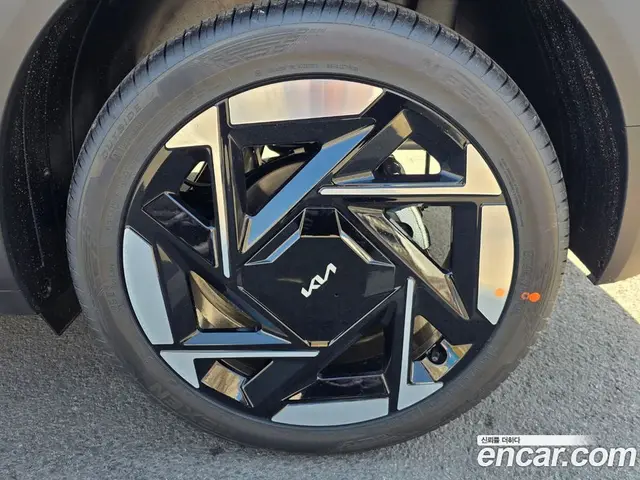 Kia Seltos 2026 1.6 автомат (гидро), миниатюра 5