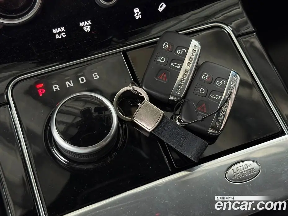 Land Rover Range Rover Velar 2017 3.0 автомат (гидро), фото 12