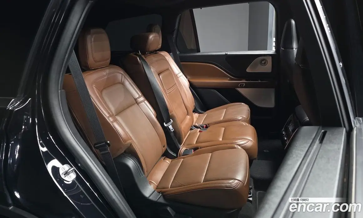 Lincoln Aviator 2021 3.0 автомат (гидро), фото 18 Lincoln Aviator 2021 3.0 автомат (гидро), фото 18