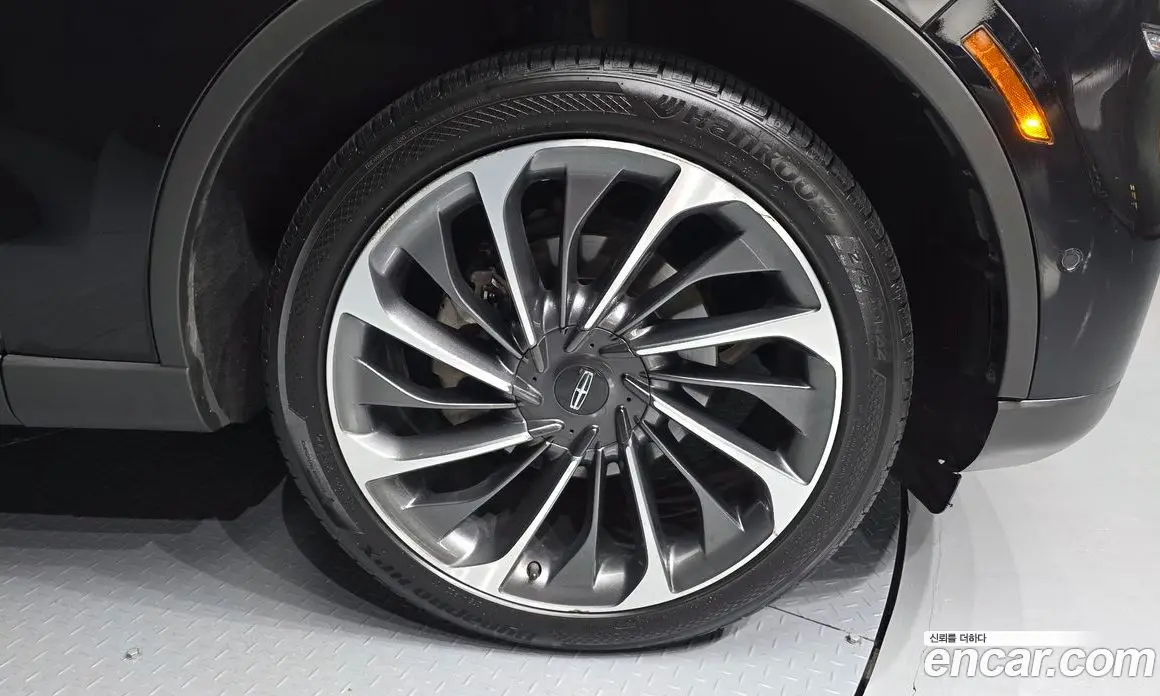 Lincoln Aviator 2021 3.0 автомат (гидро), фото 7 Lincoln Aviator 2021 3.0 автомат (гидро), фото 7