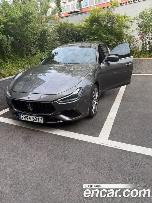 Maserati Ghibli 2018 3.0 автомат (гидро), миниатюра 3 Maserati Ghibli 2018 3.0 автомат (гидро), миниатюра 3