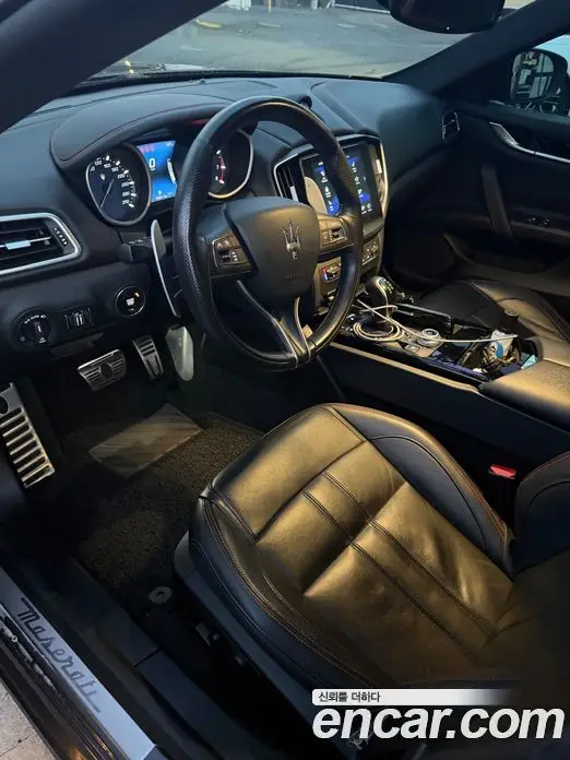 Maserati Ghibli 2018 3.0 автомат (гидро), миниатюра 7 Maserati Ghibli 2018 3.0 автомат (гидро), миниатюра 7