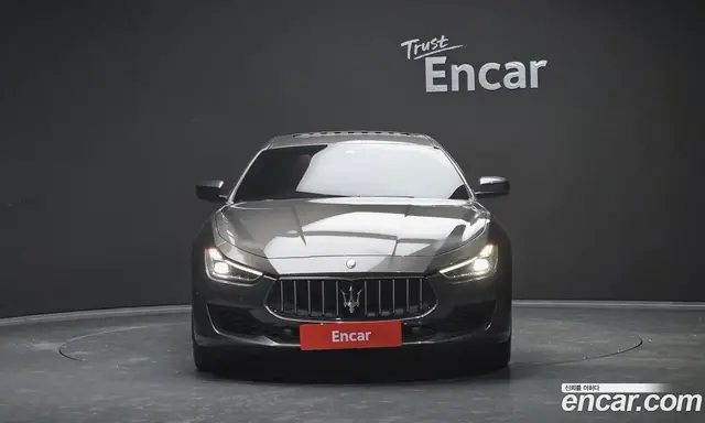 Maserati Ghibli 2019 3.0 автомат (гидро), миниатюра 3 Maserati Ghibli 2019 3.0 автомат (гидро), миниатюра 3