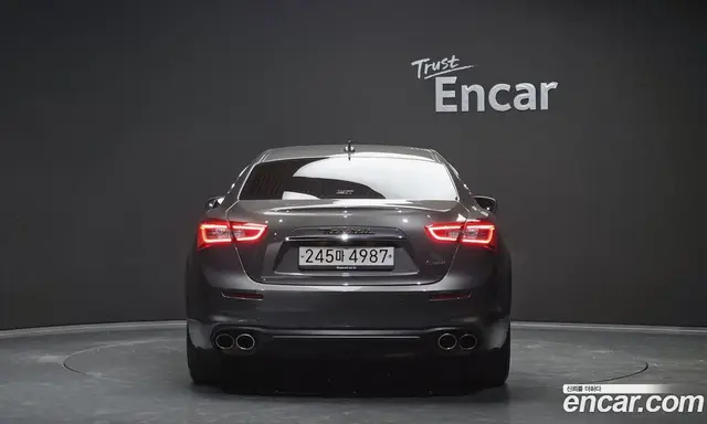 Maserati Ghibli 2019 3.0 автомат (гидро), миниатюра 4 Maserati Ghibli 2019 3.0 автомат (гидро), миниатюра 4