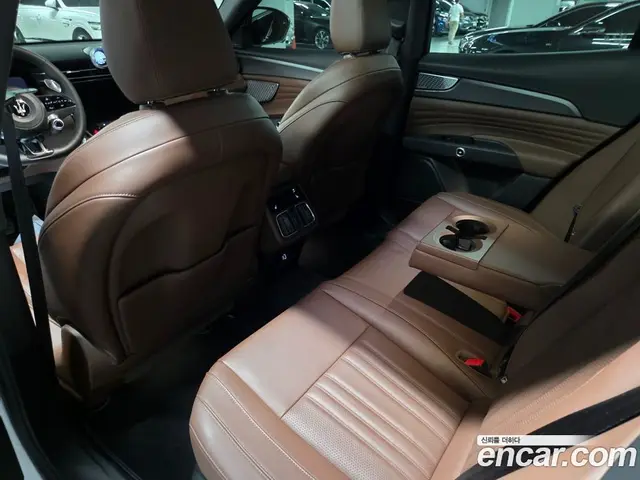 Maserati Grecale 2023 2.0 автомат (гидро), миниатюра 6 Maserati Grecale 2023 2.0 автомат (гидро), миниатюра 6