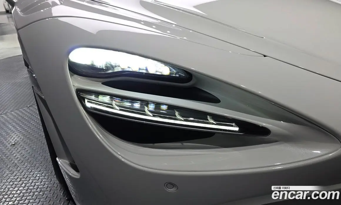 McLaren 750S 2024 4.0 автомат (гидро), фото 8 McLaren 750S 2024 4.0 автомат (гидро), фото 8