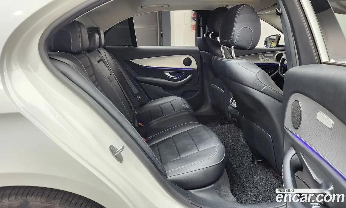 Mercedes-Benz E-Class 2017 2.0 автомат (гидро), фото 11