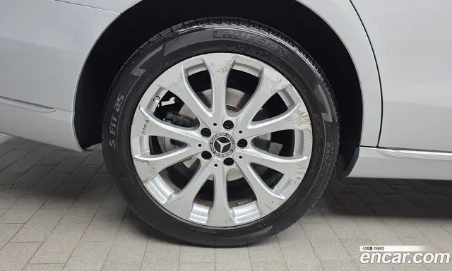 Mercedes-Benz E-Class 2020 2.0 автомат (гидро), миниатюра 5