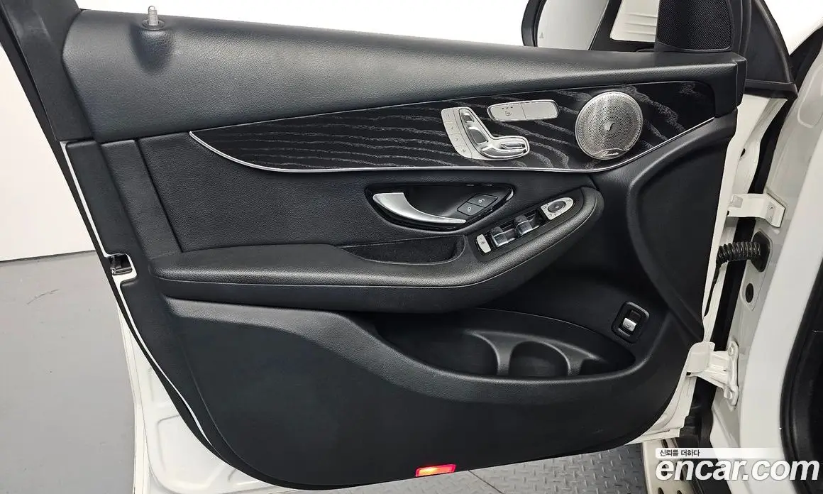 Mercedes-Benz GLC-Class 2019 2.0 автомат (гидро), фото 14