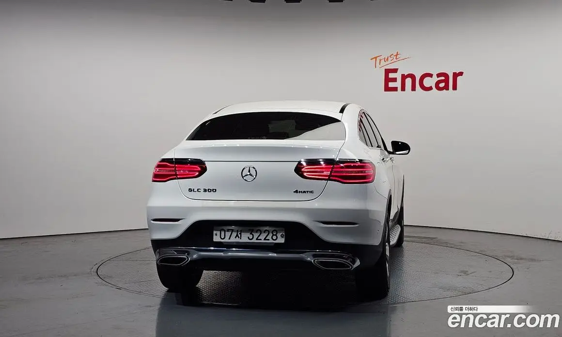 Mercedes-Benz GLC-Class 2019 2.0 автомат (гидро), фото 4