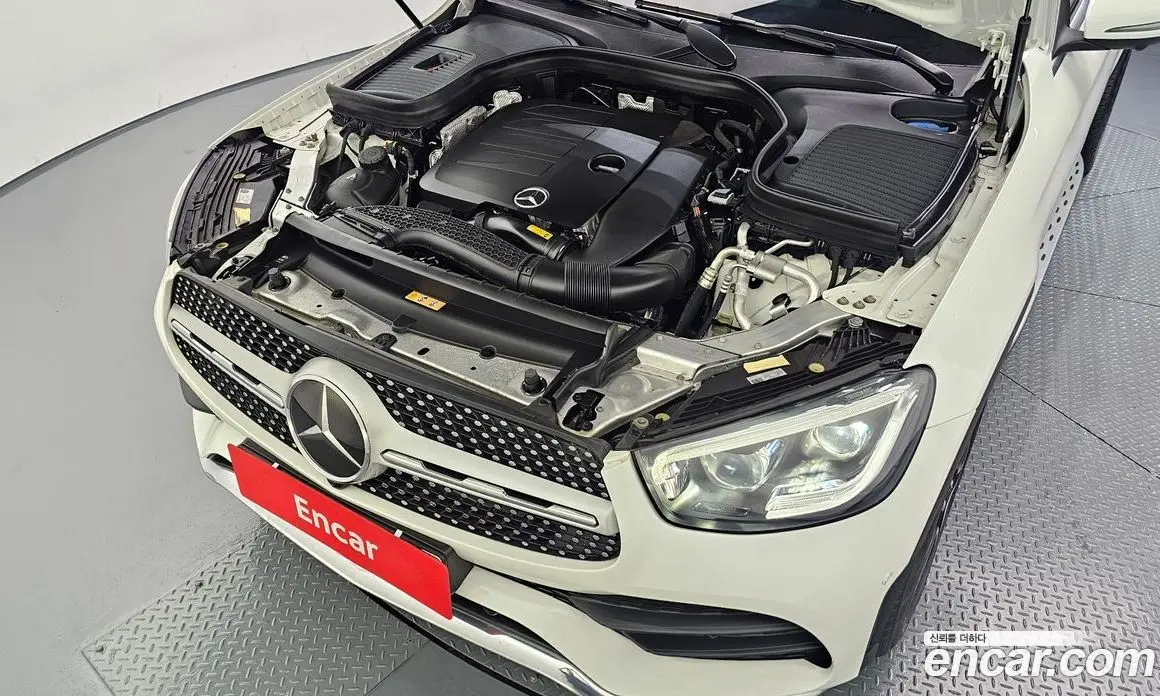 Mercedes-Benz GLC-Class 2023 2.0 автомат (гидро), фото 6
