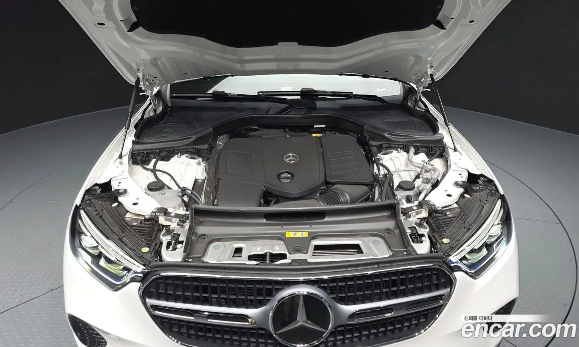 Mercedes-Benz GLC-Class 2025 2.0 автомат (гидро), фото 6