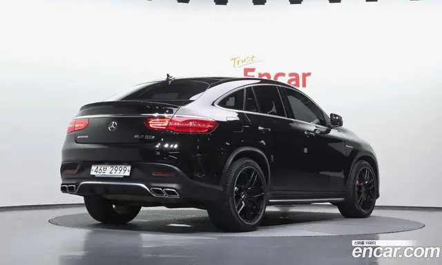 Mercedes-Benz GLE-Class 2017 5.5 автомат (гидро), миниатюра 2
