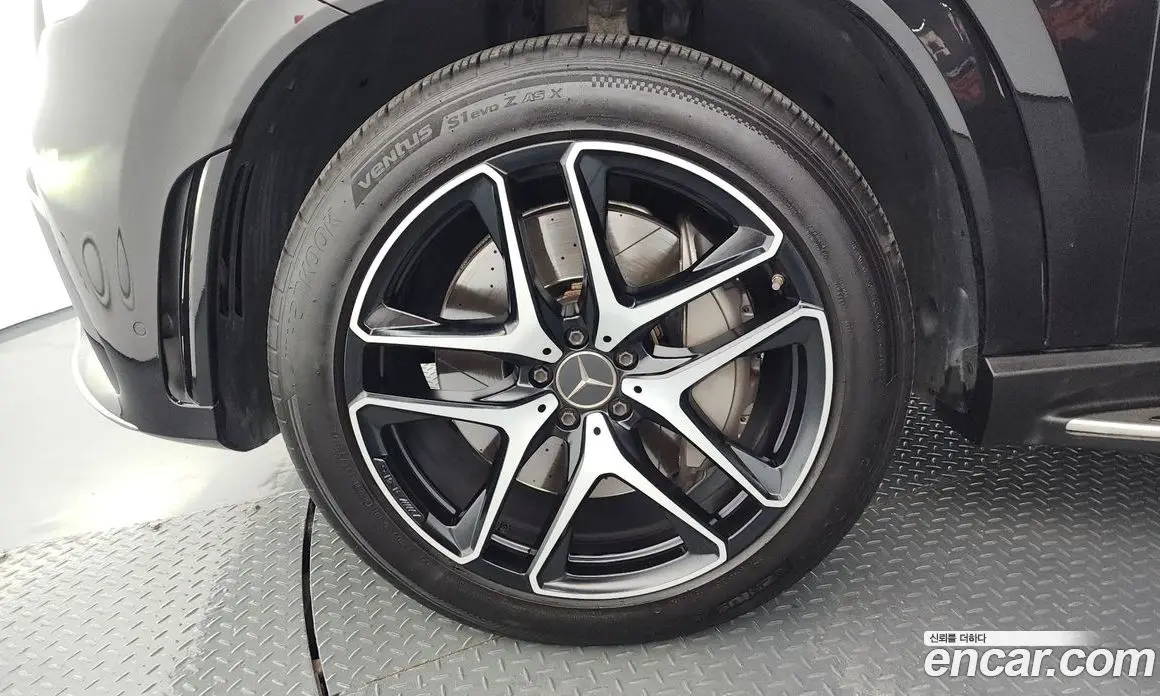 Mercedes-Benz GLE-Class 2021 3.0 автомат (гидро), фото 5