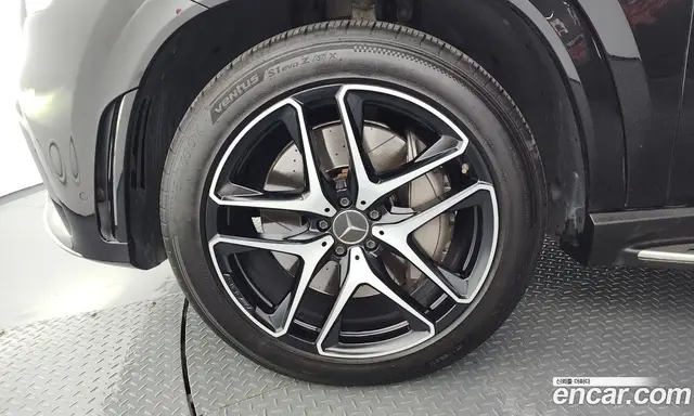 Mercedes-Benz GLE-Class 2021 3.0 автомат (гидро), миниатюра 5