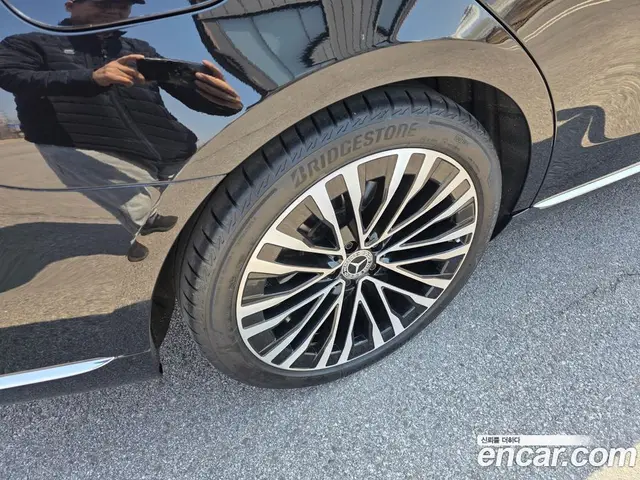 Mercedes-Benz S-Class 2024 3.0 автомат (гидро), миниатюра 4 Mercedes-Benz S-Class 2024 3.0 автомат (гидро), миниатюра 4