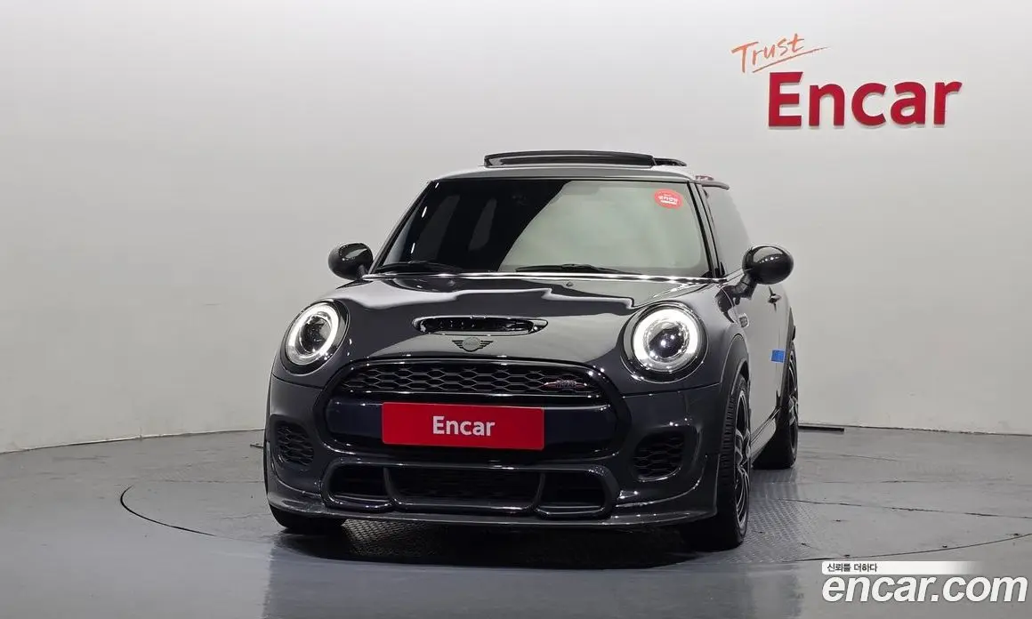 Mini Cooper 2018 2.0 автомат (гидро), фото 3