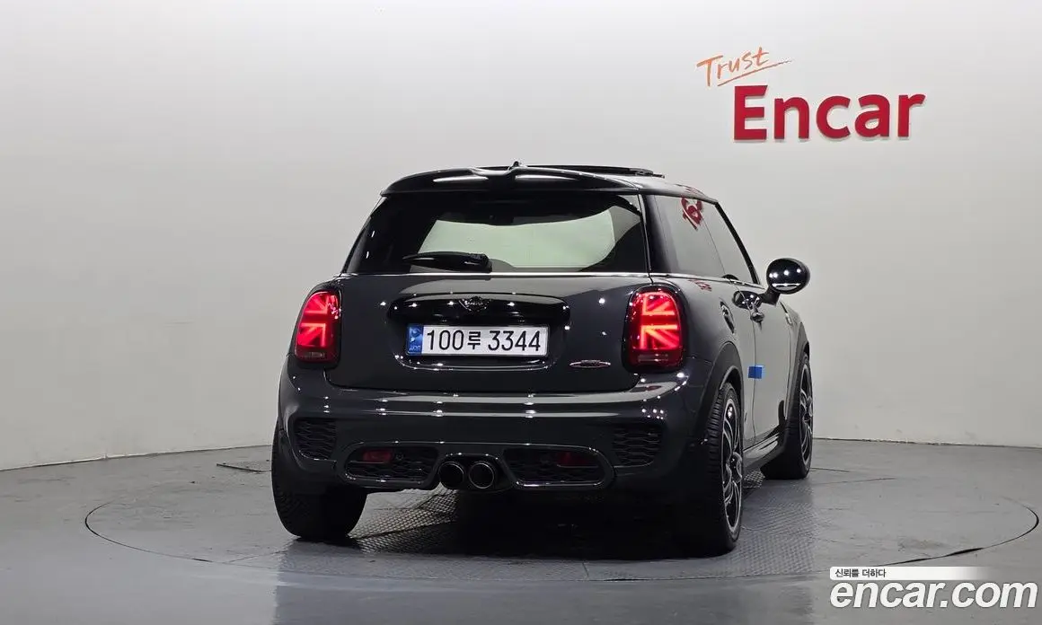 Mini Cooper 2018 2.0 автомат (гидро), фото 4
