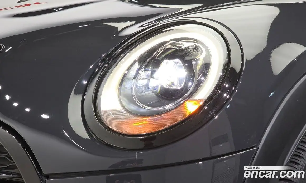 Mini Cooper 2018 2.0 автомат (гидро), фото 8