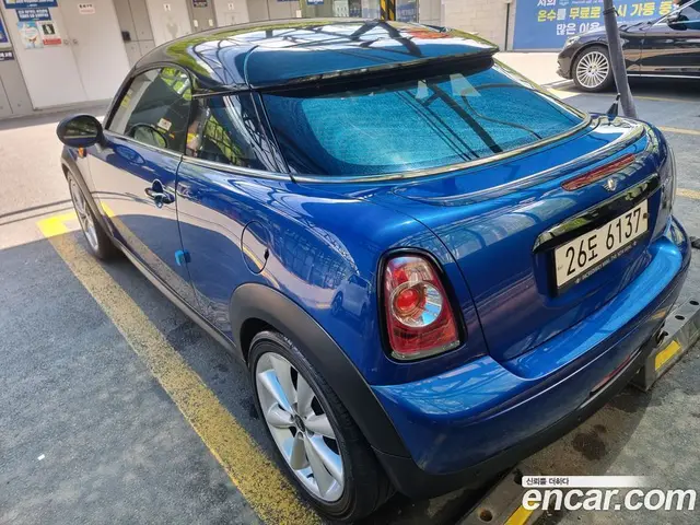 Mini Coupe 2012 1.6 автомат (гидро), миниатюра 2