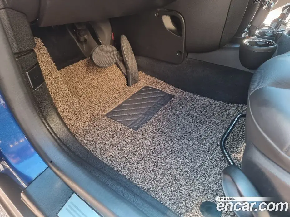 Mini Coupe 2012 1.6 автомат (гидро), фото 14