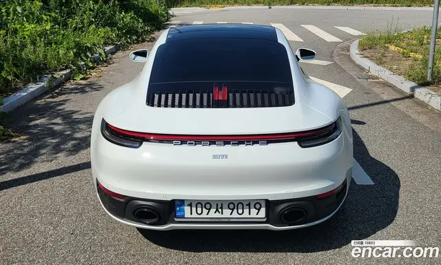 Porsche 911 2024 3.0 автомат (гидро), миниатюра 4