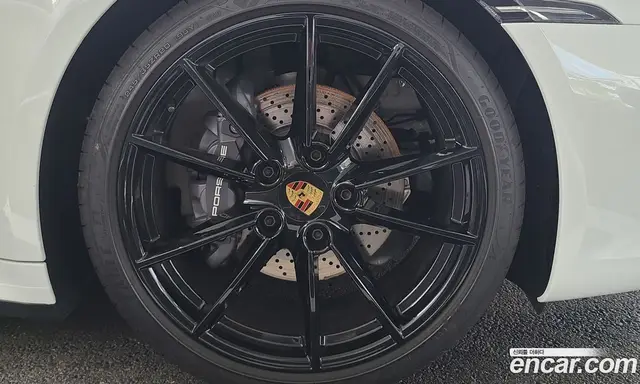 Porsche 911 2024 3.0 автомат (гидро), миниатюра 7