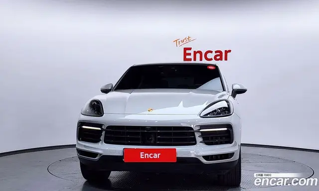 Porsche Cayenne 2021 3.0 автомат (гидро), миниатюра 3