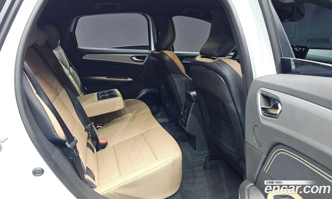 Renault (Samsung) Arkana 2025 1.6 автомат (гидро), фото 12
