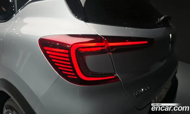 Renault (Samsung) Captur 2020 1.3 автомат (гидро), миниатюра 9