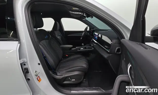 Renault (Samsung) Grand Koleos 2024 2.0 автомат (гидро), миниатюра 11