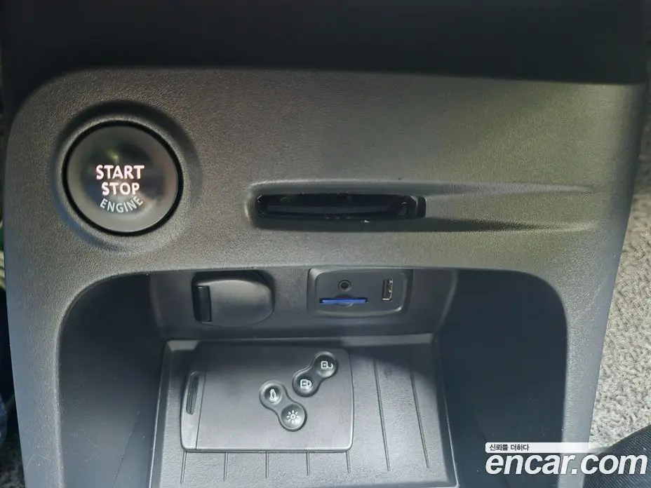Renault (Samsung) QM3 2017 1.5 автомат (гидро), фото 15