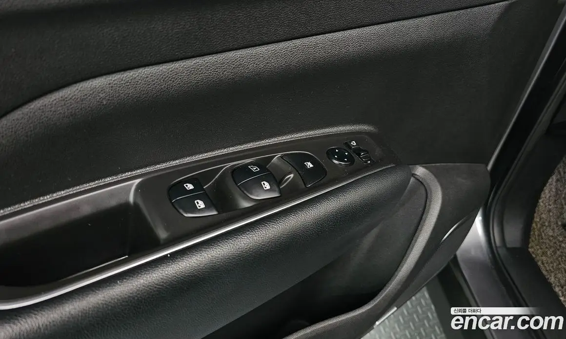 Renault (Samsung) QM6 2017 2.0 автомат (гидро), фото 17