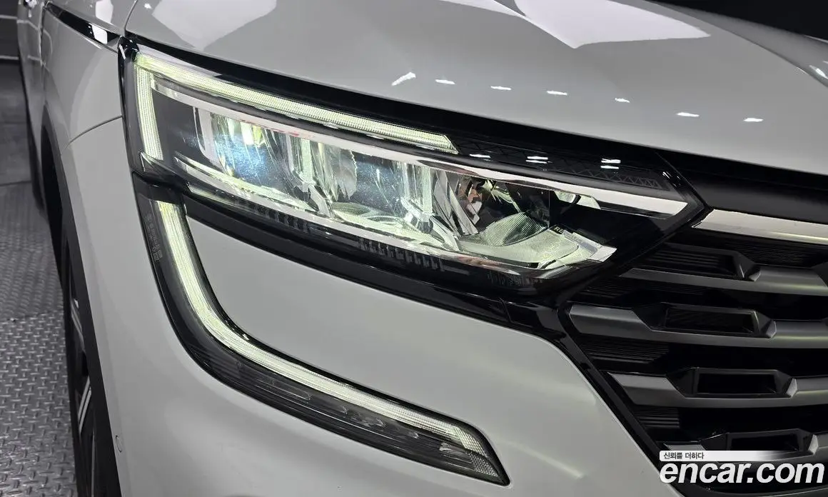 Renault (Samsung) QM6 2023 2.0 автомат (гидро), фото 7
