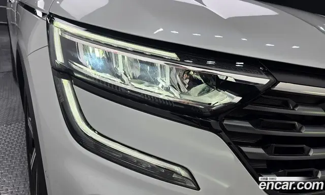 Renault (Samsung) QM6 2023 2.0 автомат (гидро), миниатюра 7