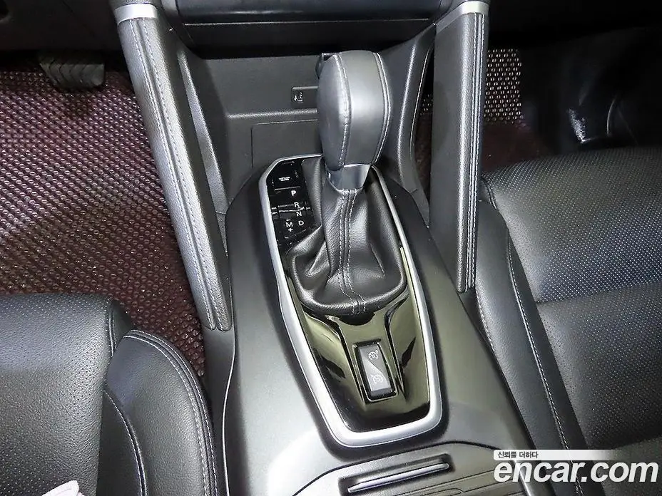 Renault (Samsung) QM6 2023 2.0 автомат (гидро), фото 12